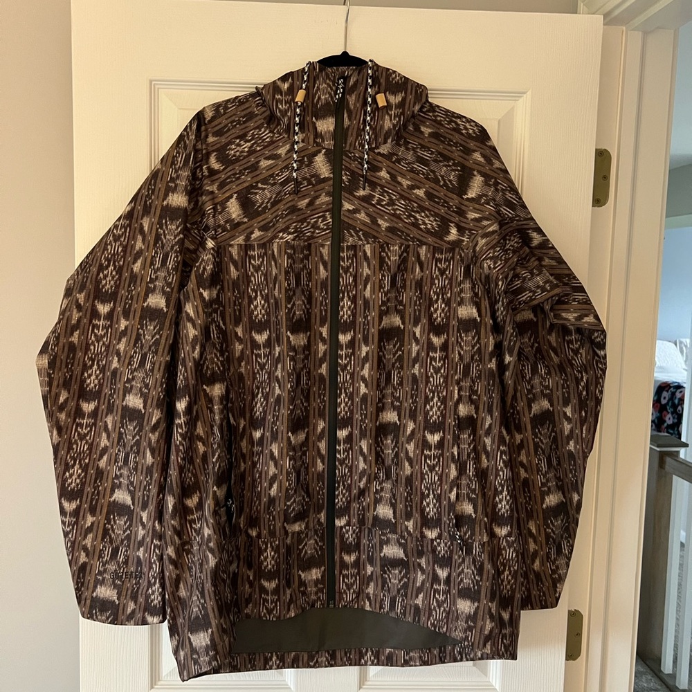 Burton Gore-Tex Rain Shell - L